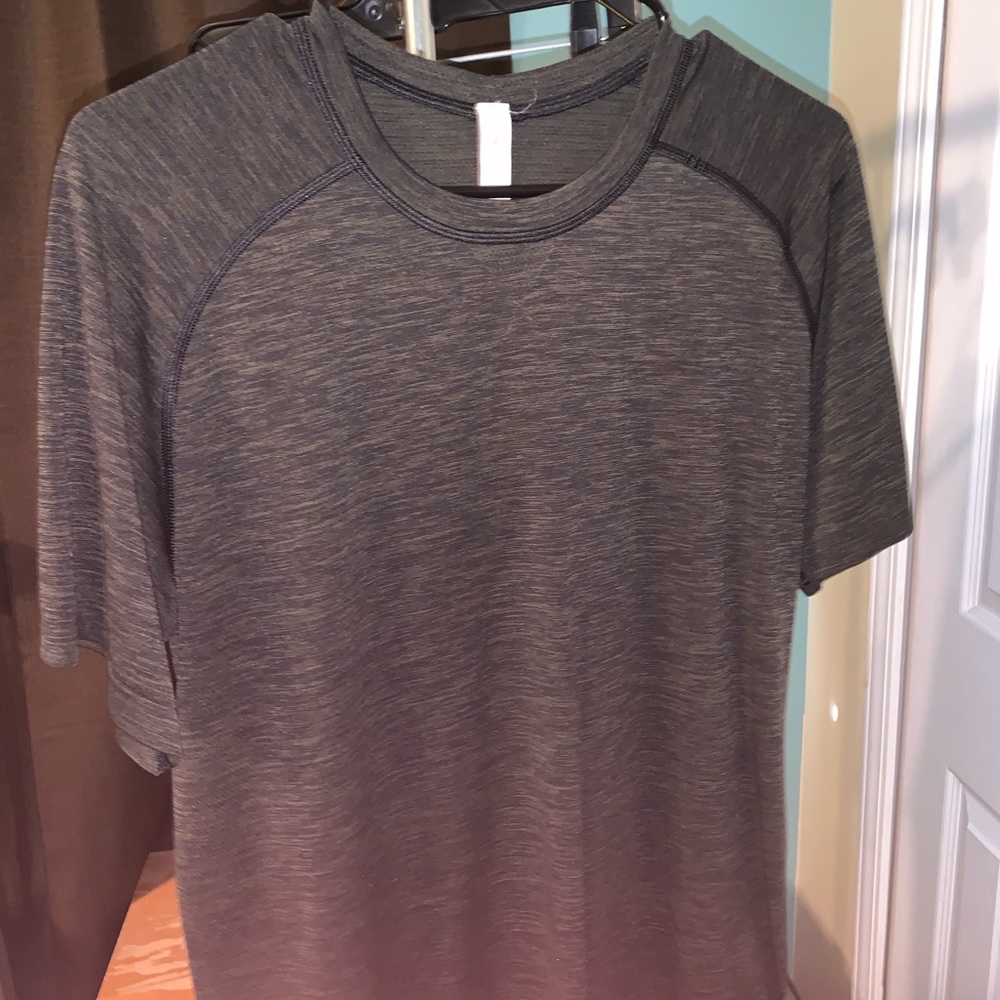 LULULEMON METAL VENT TECH MEDIUM GRN/BLK